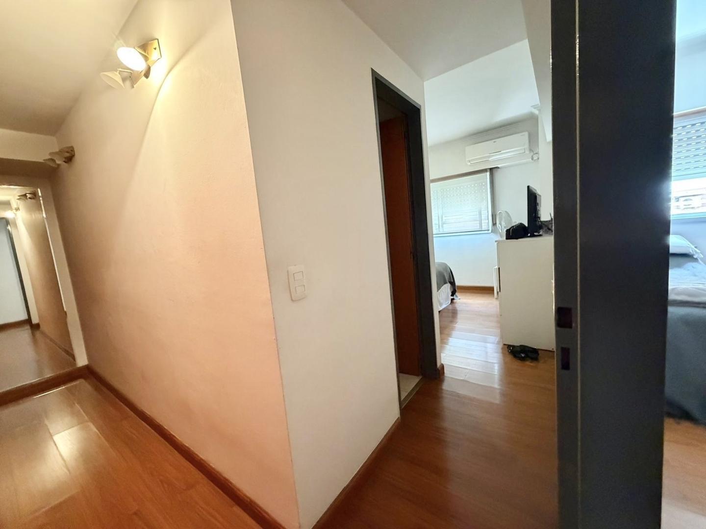 Departamento 3 ambientes con 2 baños