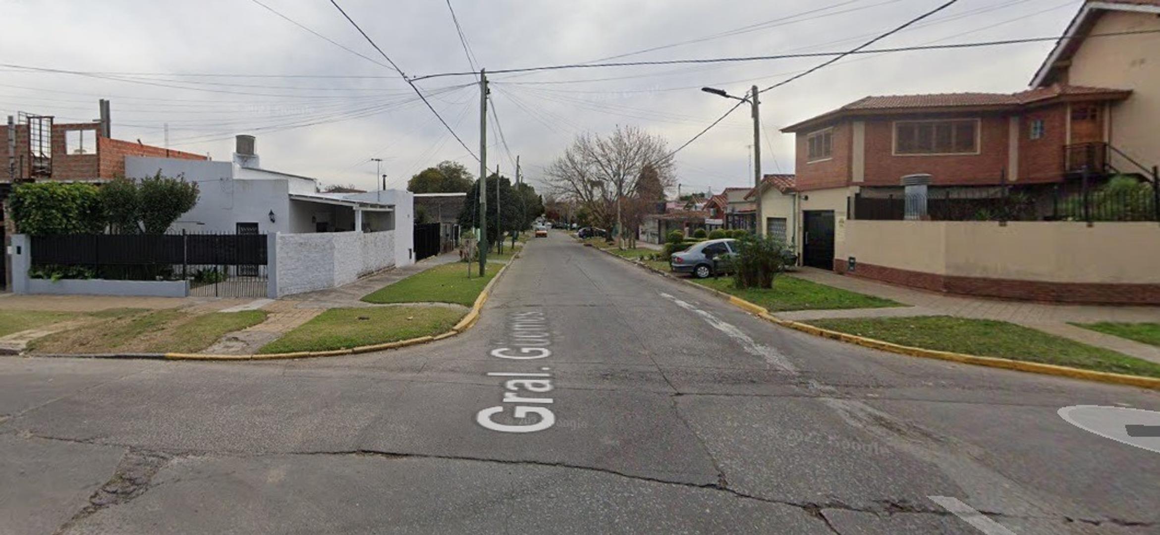 Casa en Venta en Temperley, USD 49.000