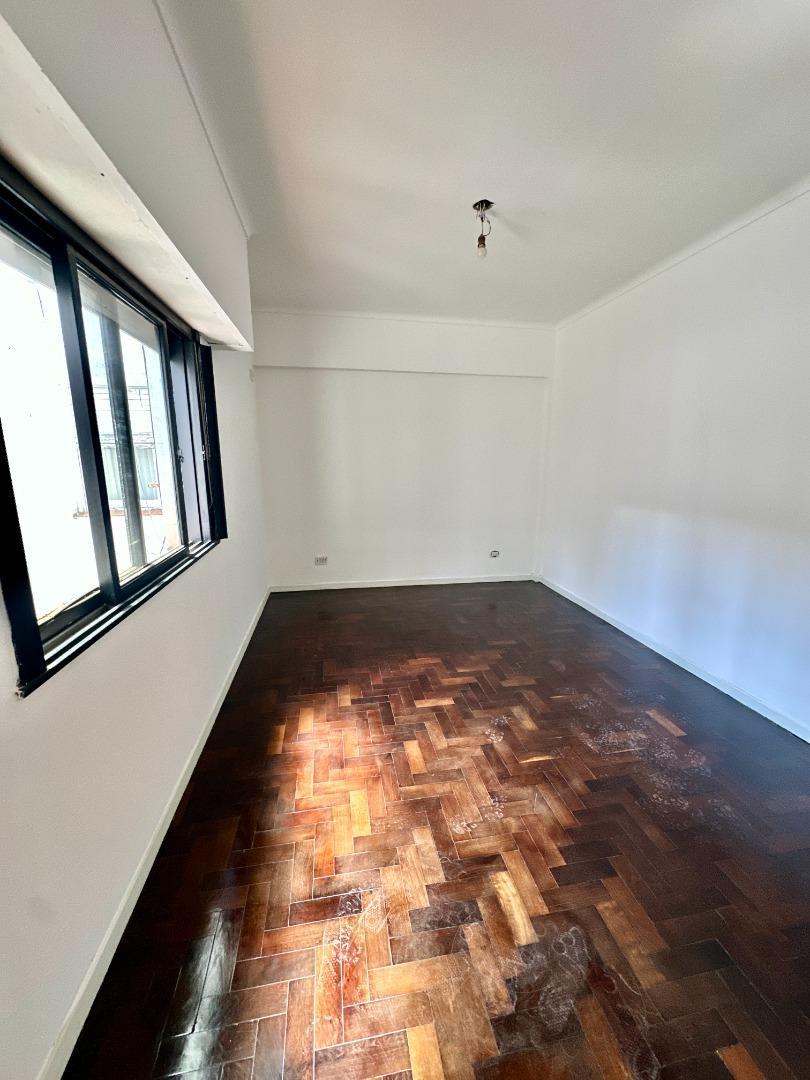 Departamento en Alquiler en Lomas De Zamora, $ 480.000