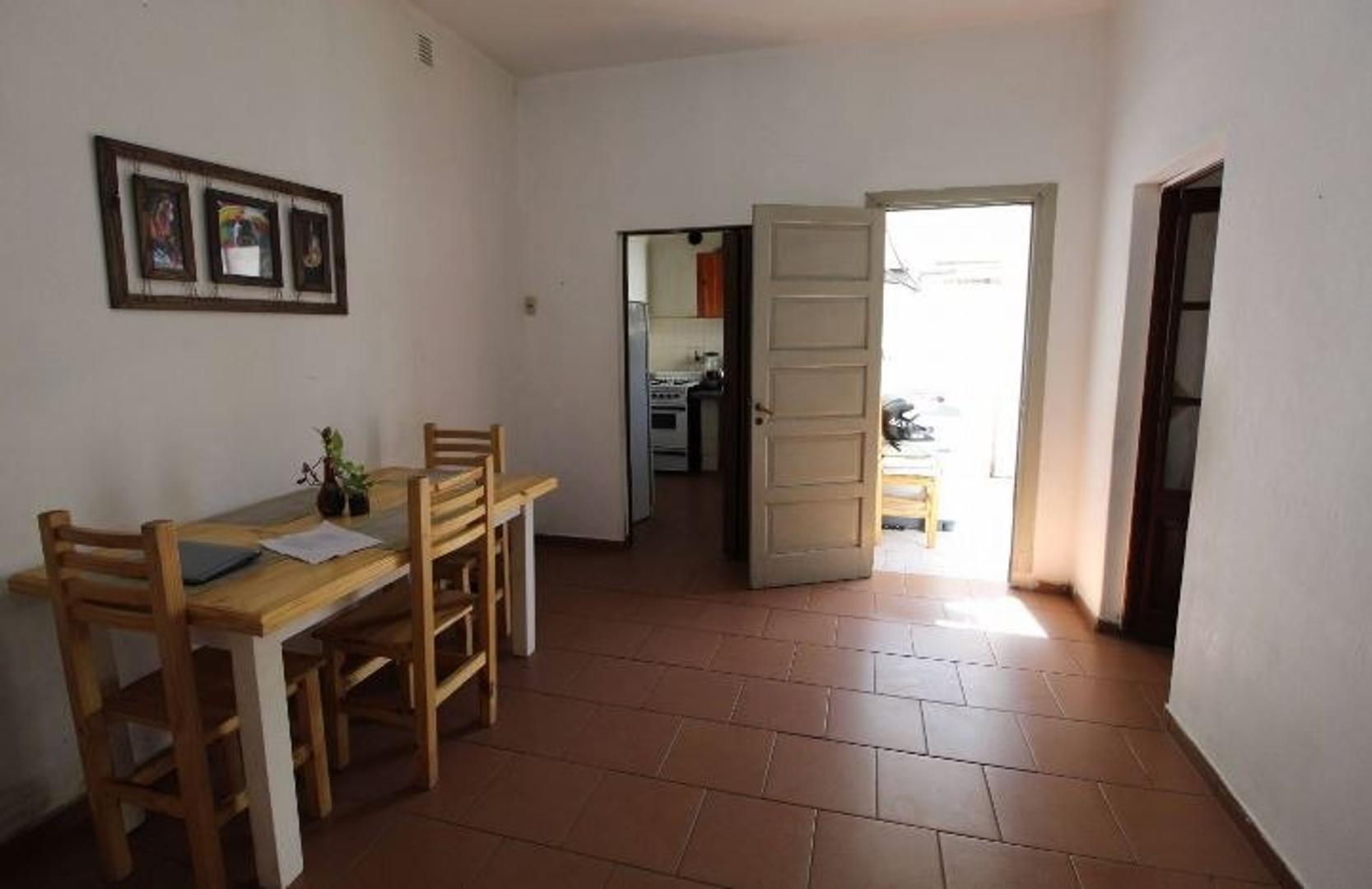 Depto Tipo Casa en Venta en El Palomar, USD 75.000