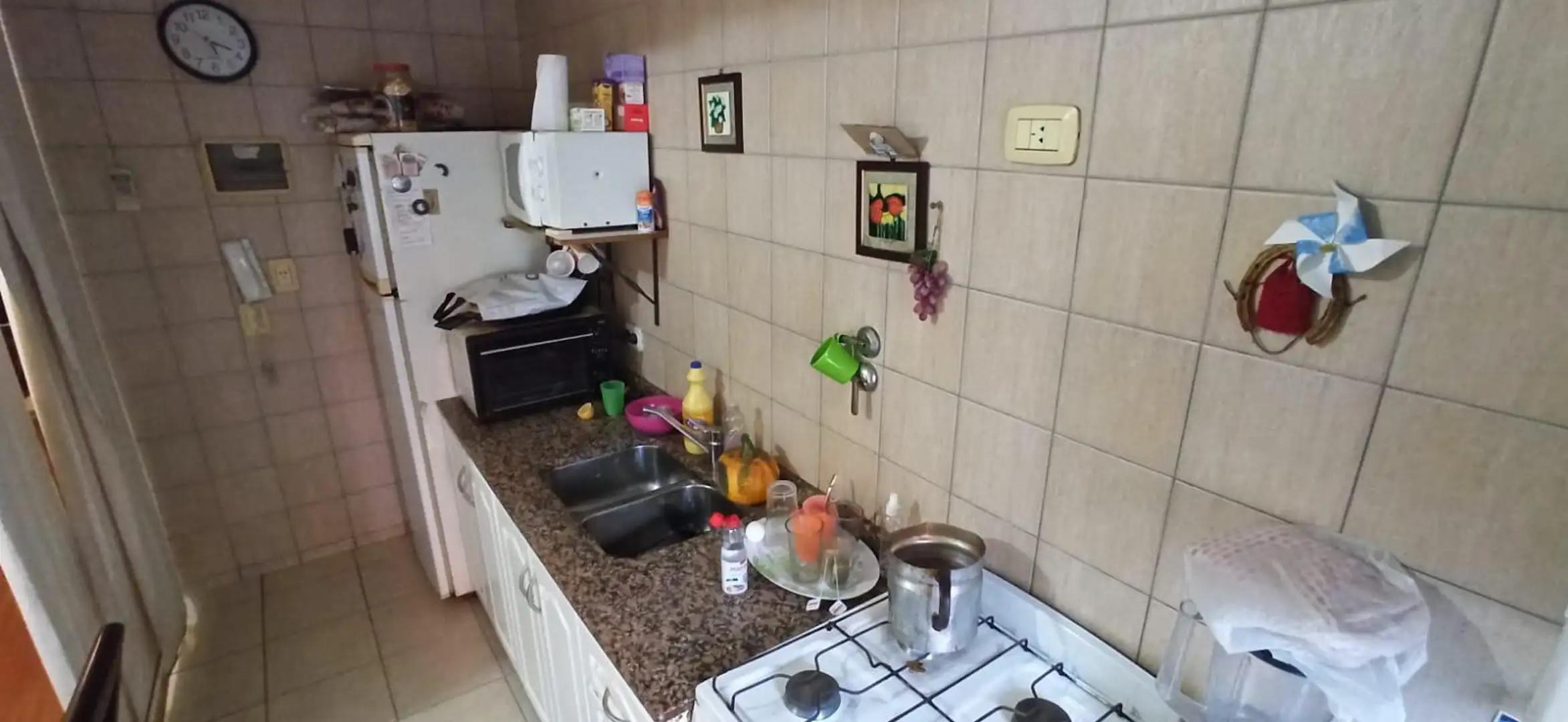 Departamento 3 ambientes con 1 baño