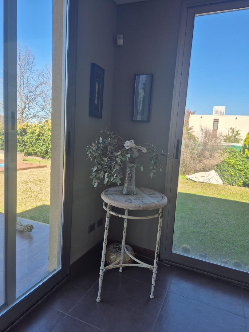 Casa en Venta en El Nacional Club De Campo, USD 230.000