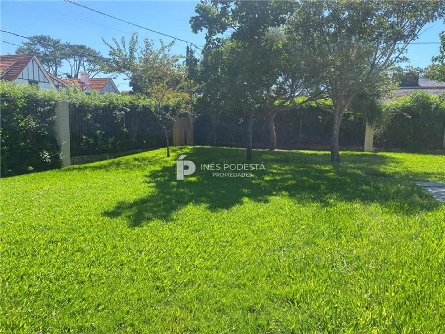 Casa en Alquiler en Punta del Este, USD 24.000