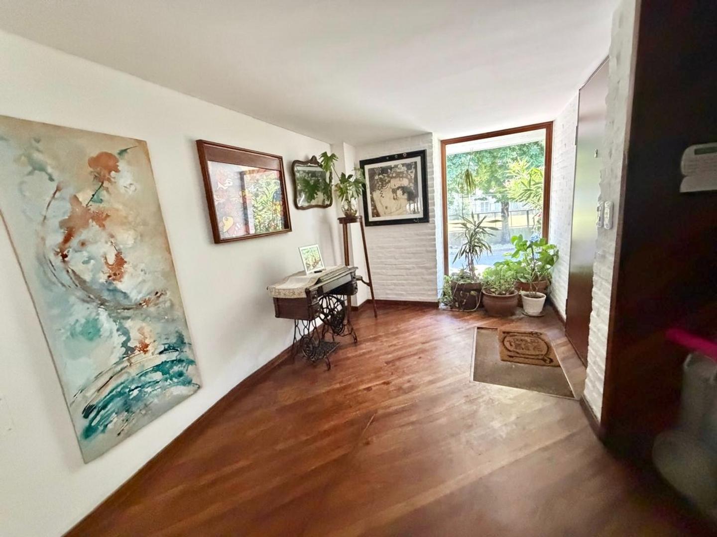 Casa en Venta en Castelar Sur, USD 280.000