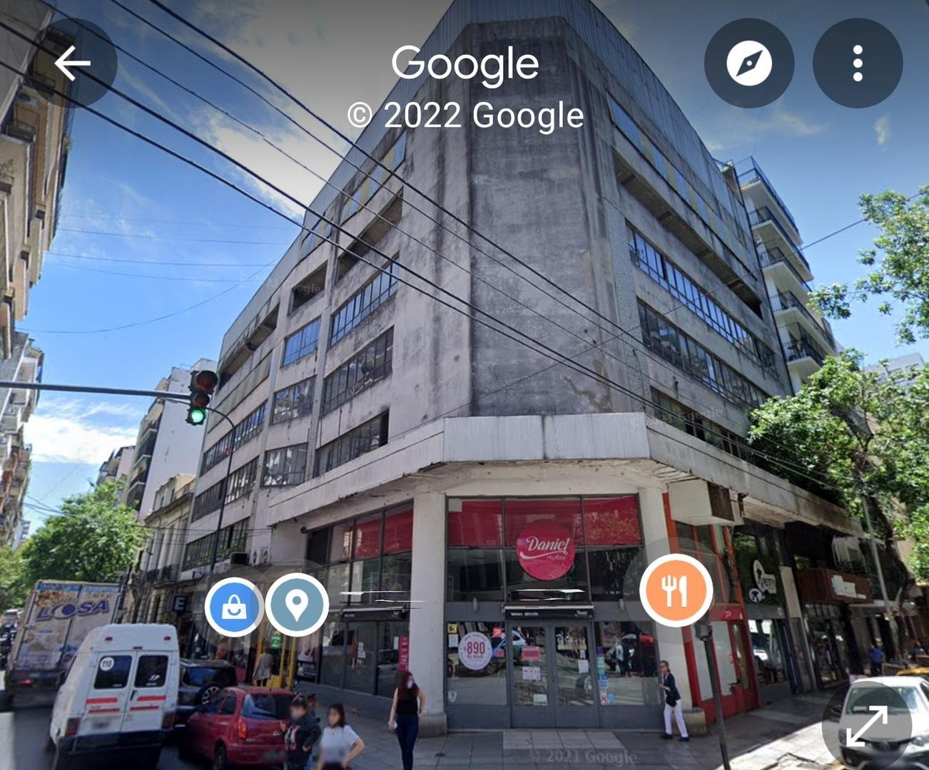 Cocheras en Venta en Ecuador y Charcas