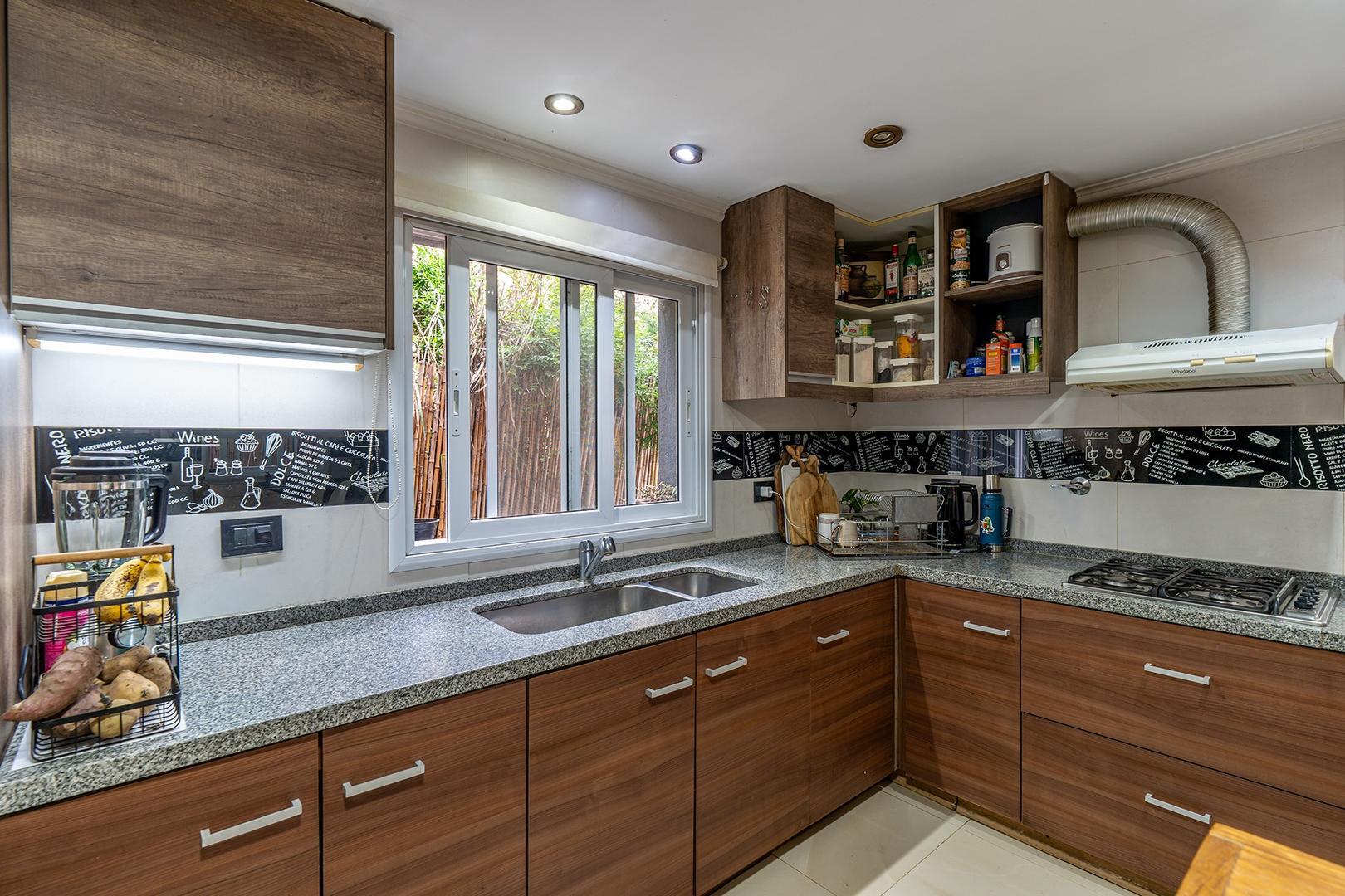 Casa 5 ambientes con 3 baños