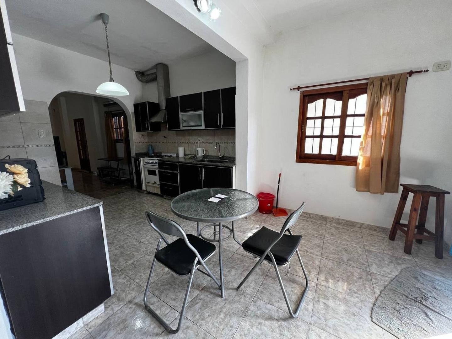 casa 4 ambientes en Moron Sur