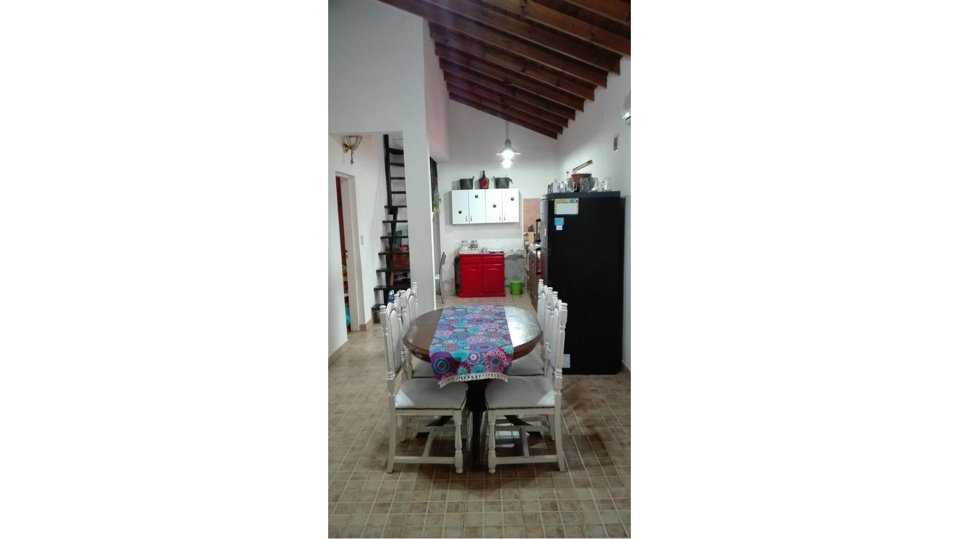 Carlos D Nicora 100, Piso 2