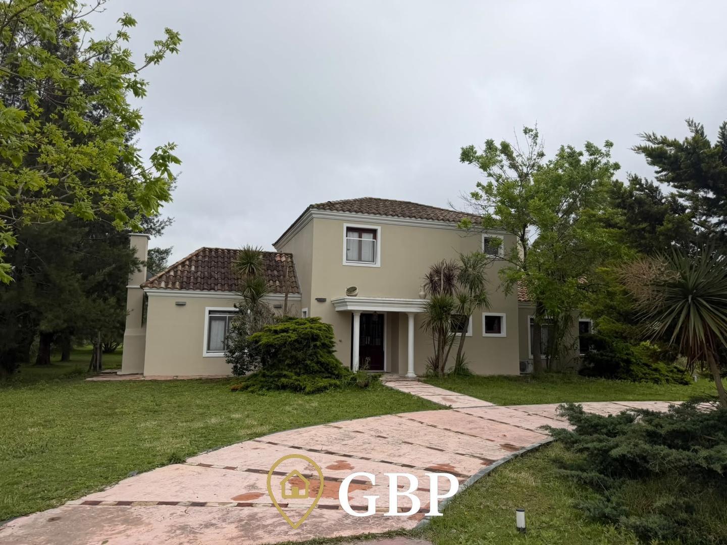 Casa en Venta en Fincas de San Vicente, USD 270.000