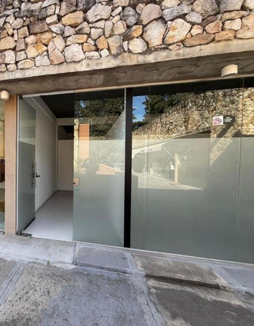 Exelente Local Comercial en Pilar