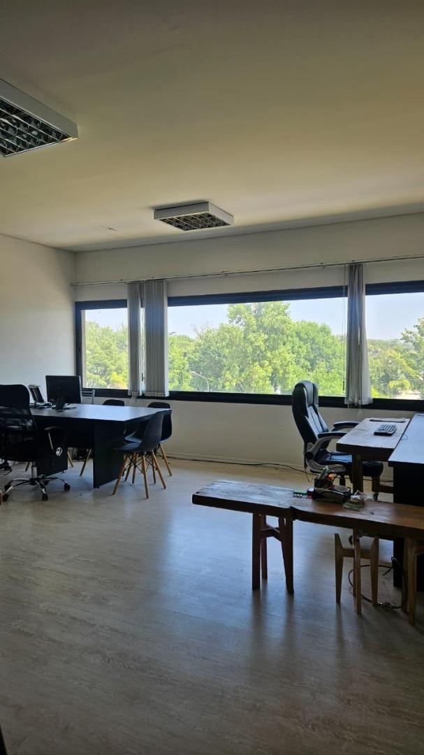 Oficina en Venta 15 años