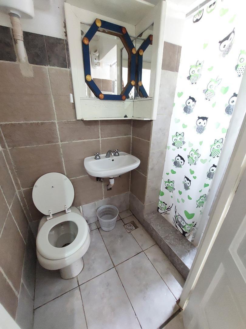 Depto Tipo Casa 4 ambientes con 2 baños