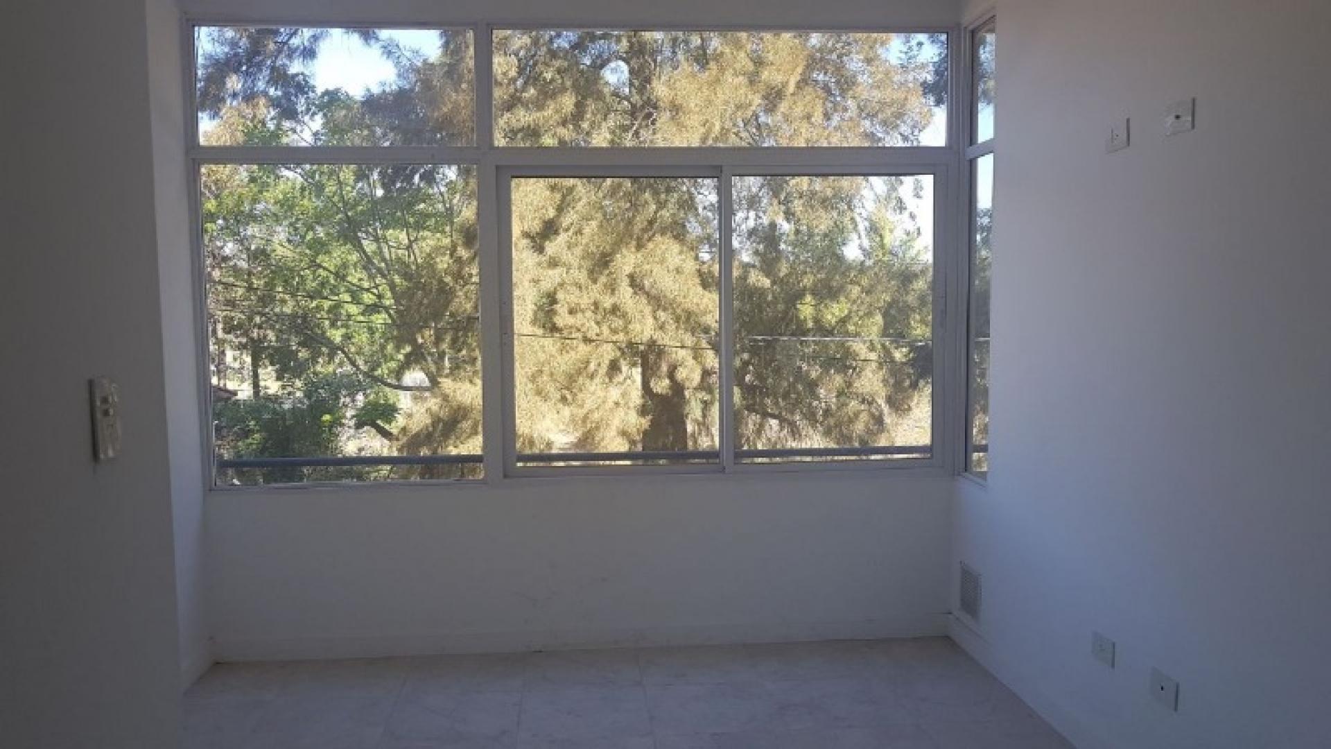 Departamento en Alquiler en Pilar, $ 380.000