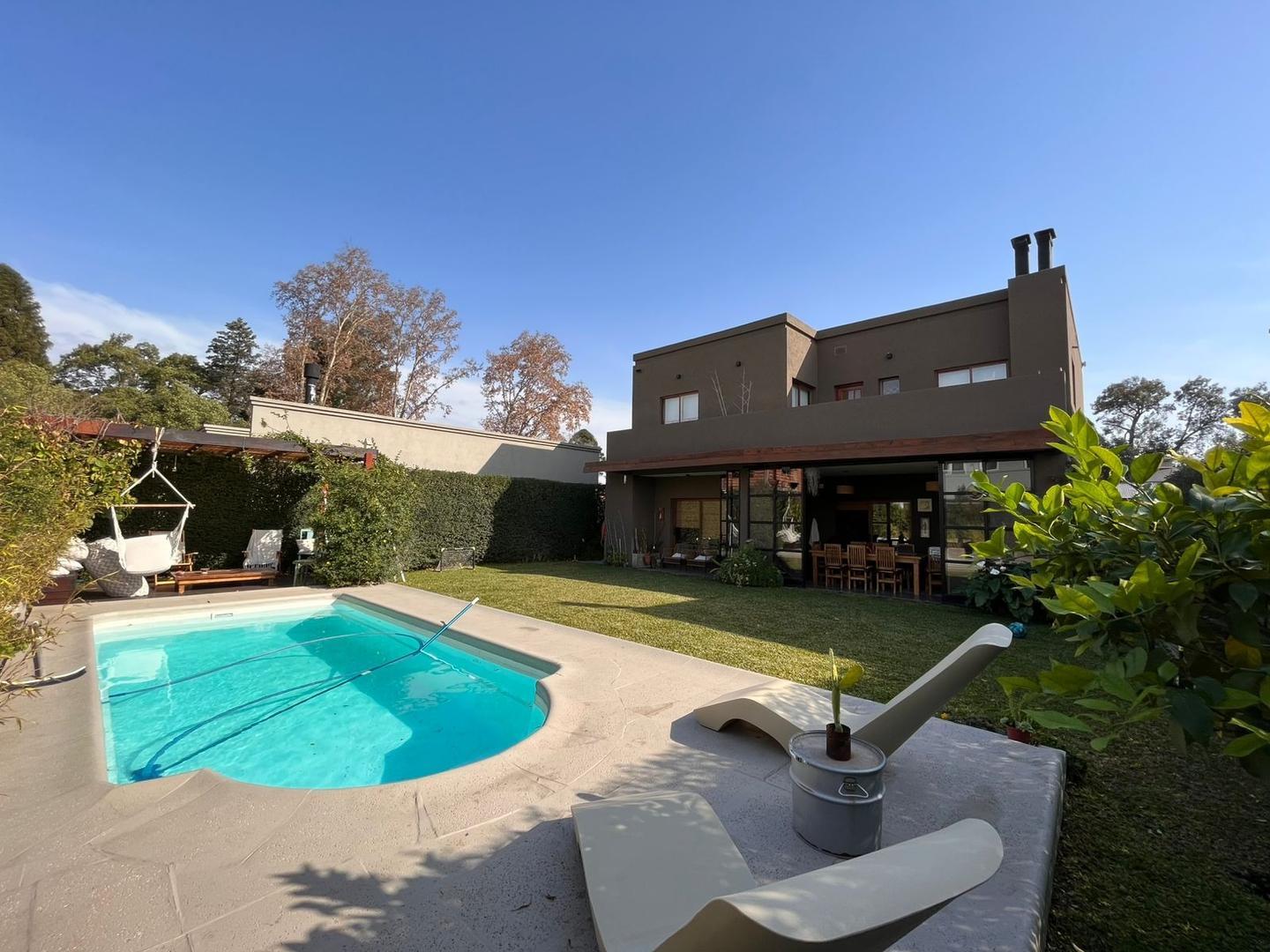 Casa en Venta en Ingeniero Adolfo Sourdeaux, USD 310.000