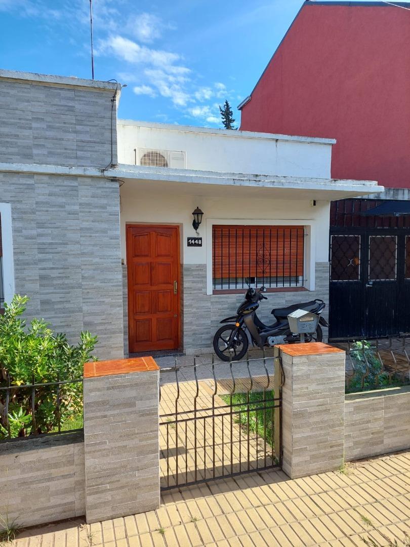 CSA EN VENTA 3 AMBIENTES ADROGUE