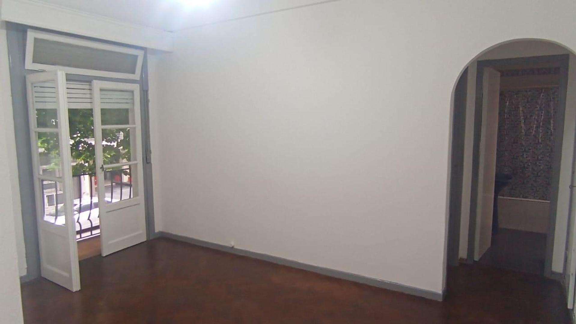 Departamento en Alquiler en Caballito, $ 600.000