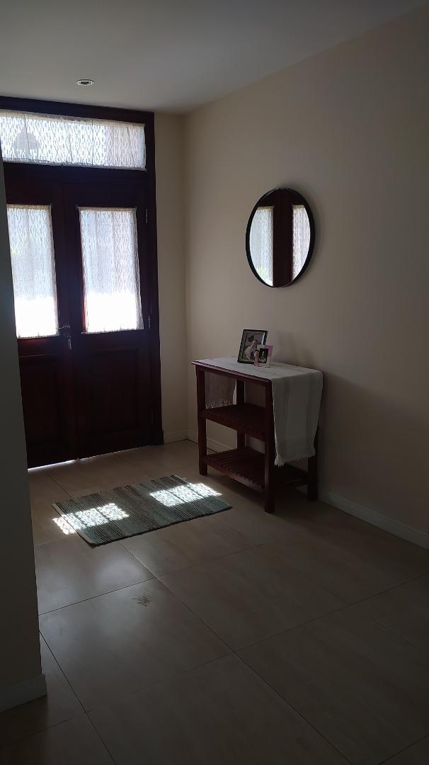 Casa 4 ambientes con 4 baños