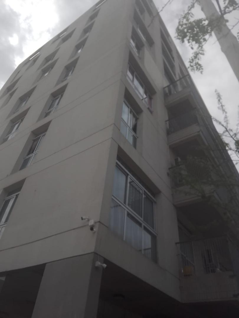 Depto 2 ambientes muy luminoso