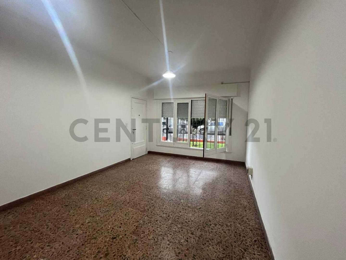 Alquiler Chalet 3 Ambientes en Olivos – Excelente Estado