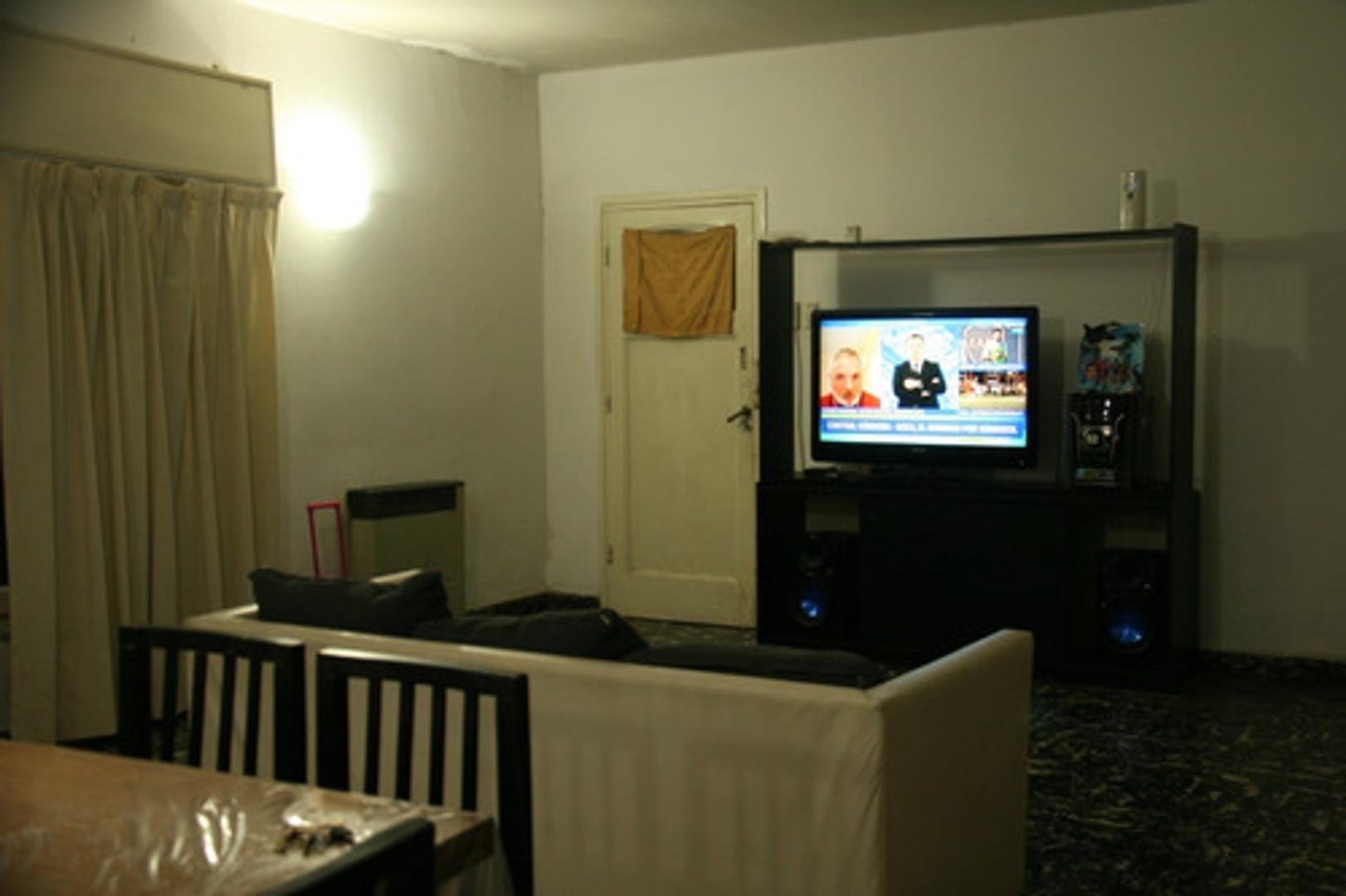 Félix Frías 2479, Hurlingham, Provincia De Buenos Aires, Argentina