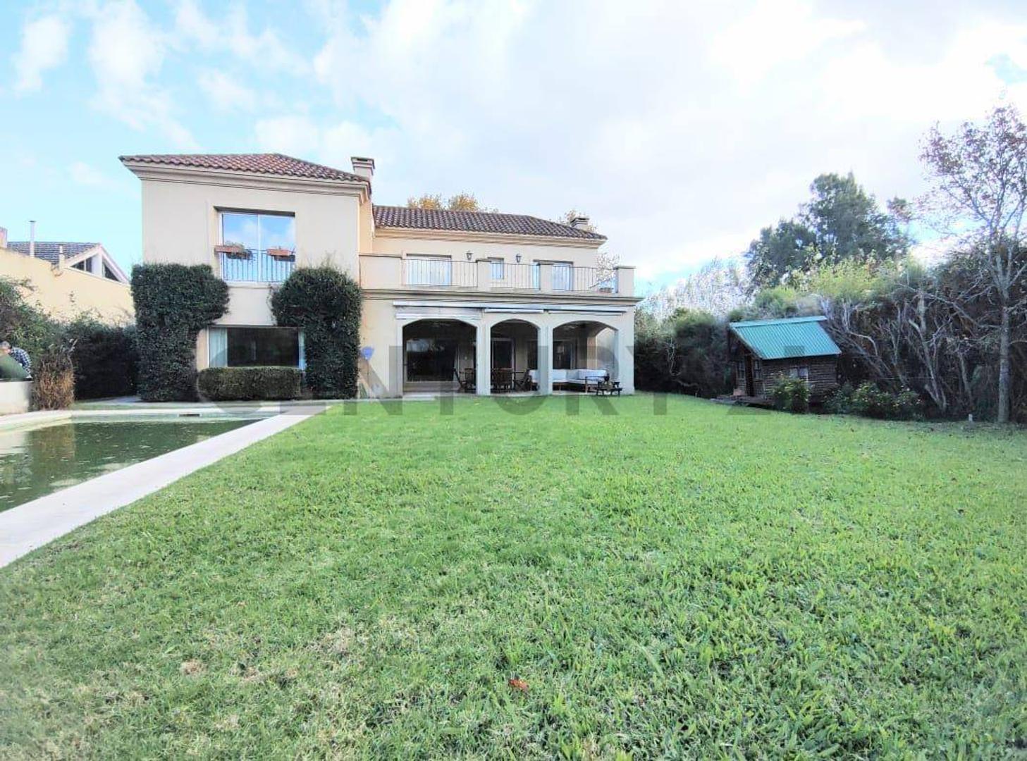 Casa en Venta de 4 dormitorios