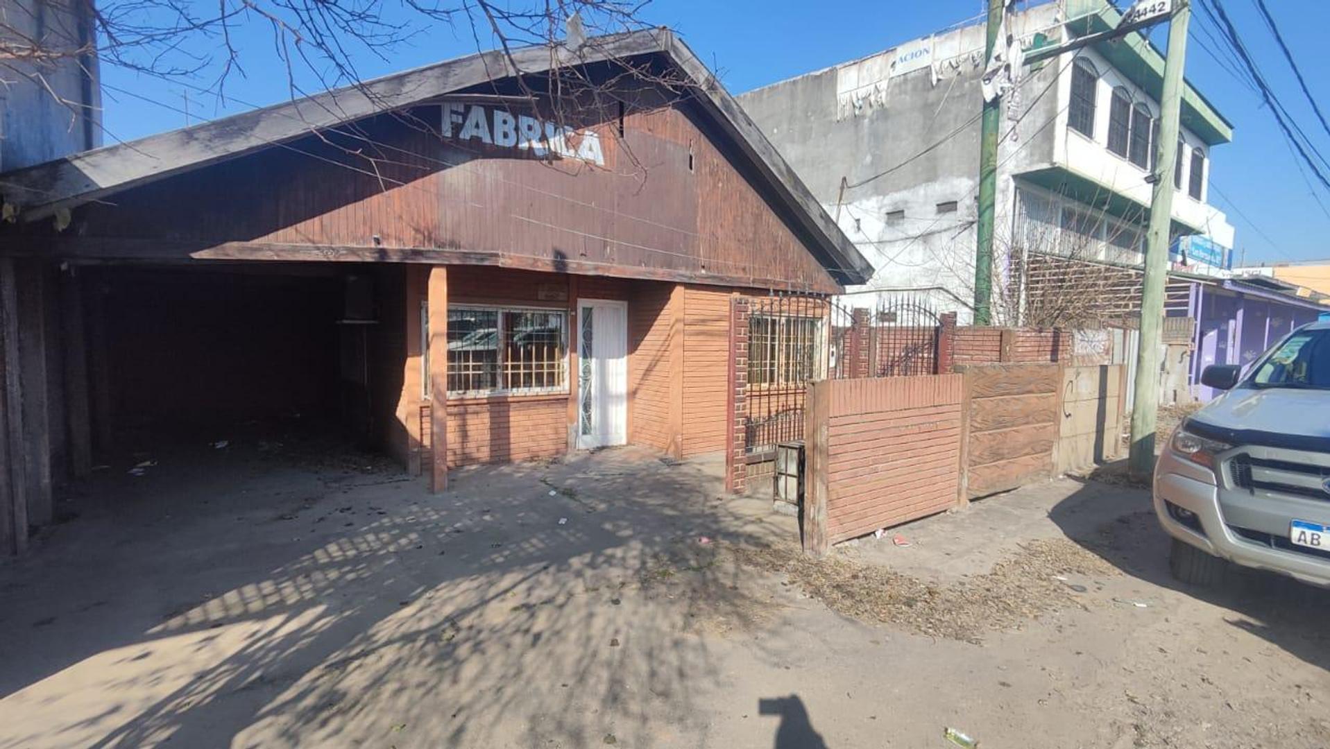 Alquiler de local/fabrica/galpon Comercial en Ezeiza