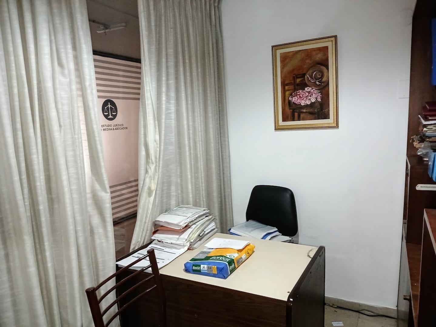 OFICNA en venta   Paseo Santo Domingo