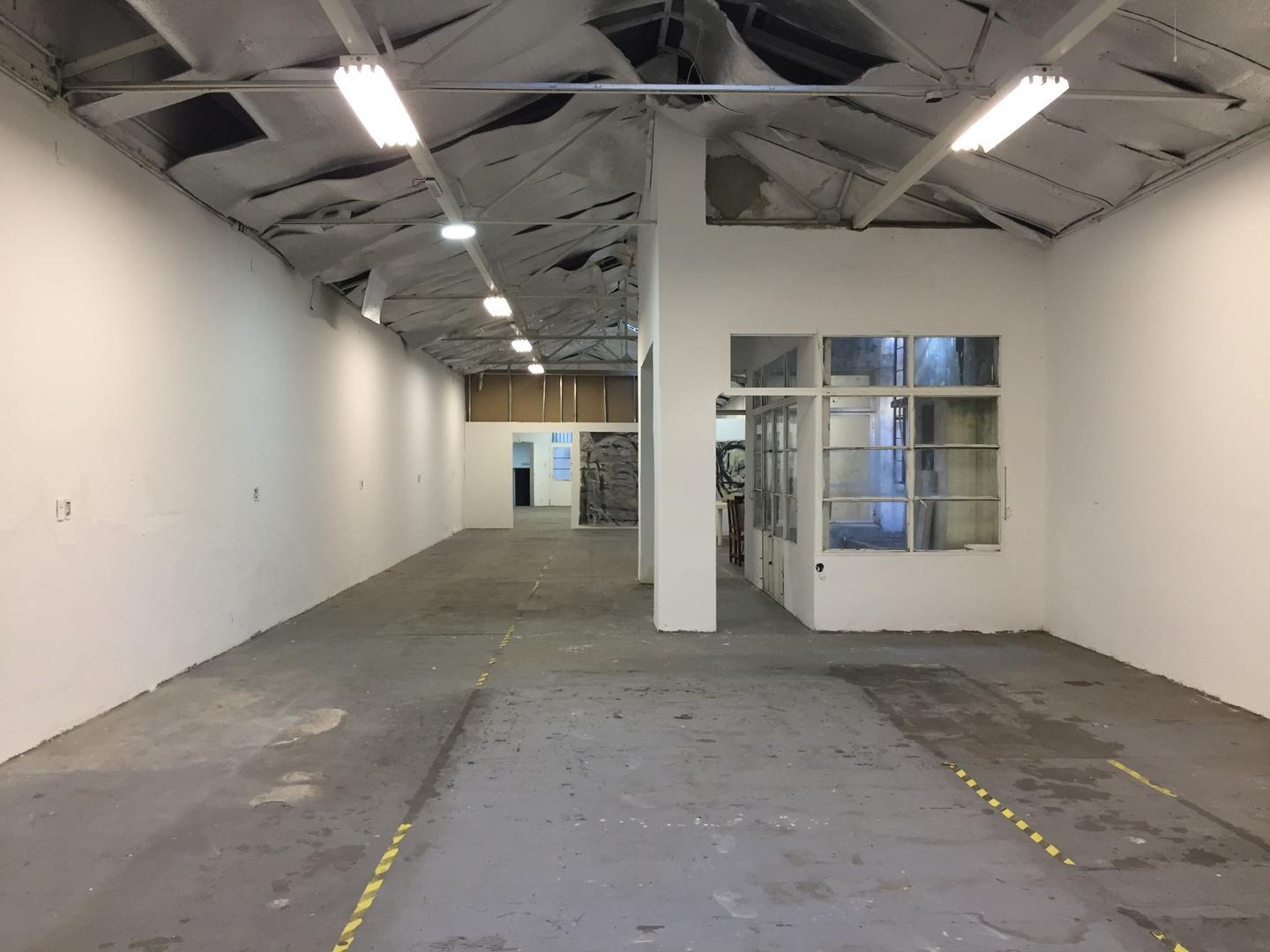 San Martin 600 , Piso PB