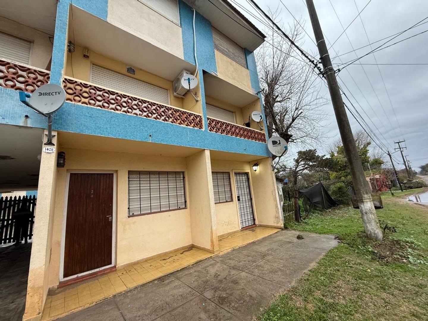 Hipólito Yrigoyen 1400