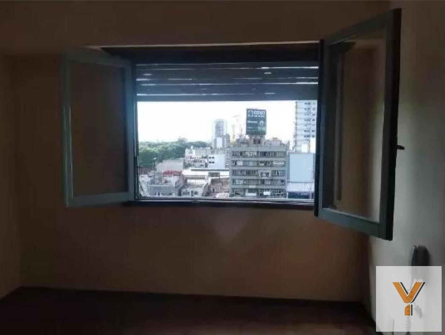 Avenida General Paz  e/ Avenida Rivadavia y Coronel Ramon Lorenzo Falcón