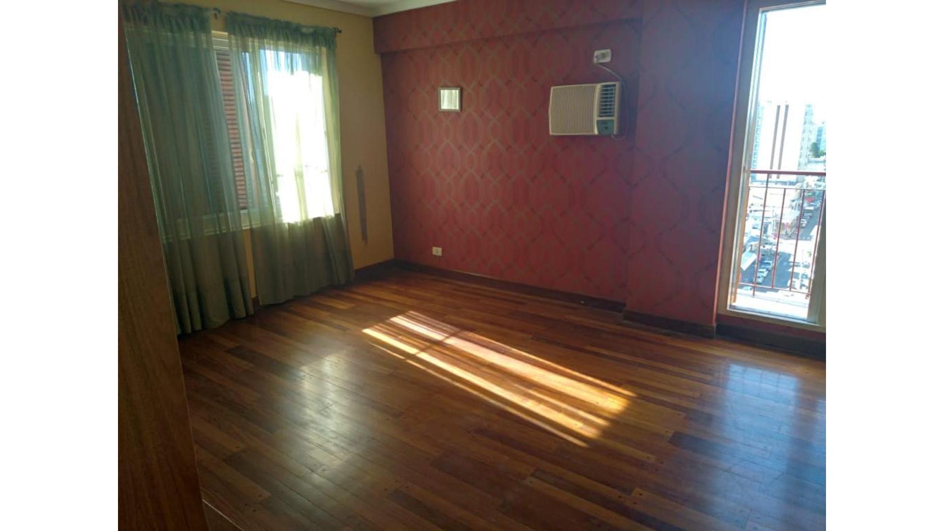 Emilio Zola 6211 , Piso 10