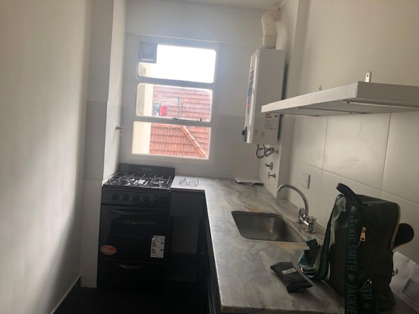 3 AMBIENTES CON COCHERA