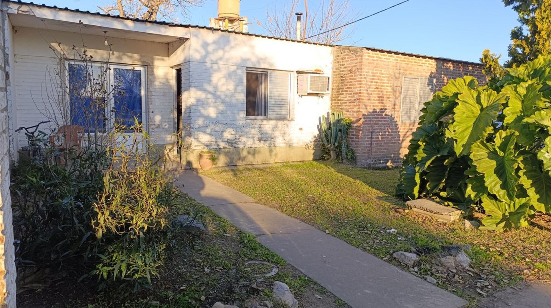 CASA EN VENTA DE 2 DORMITORIOS EN LAS TUNAS