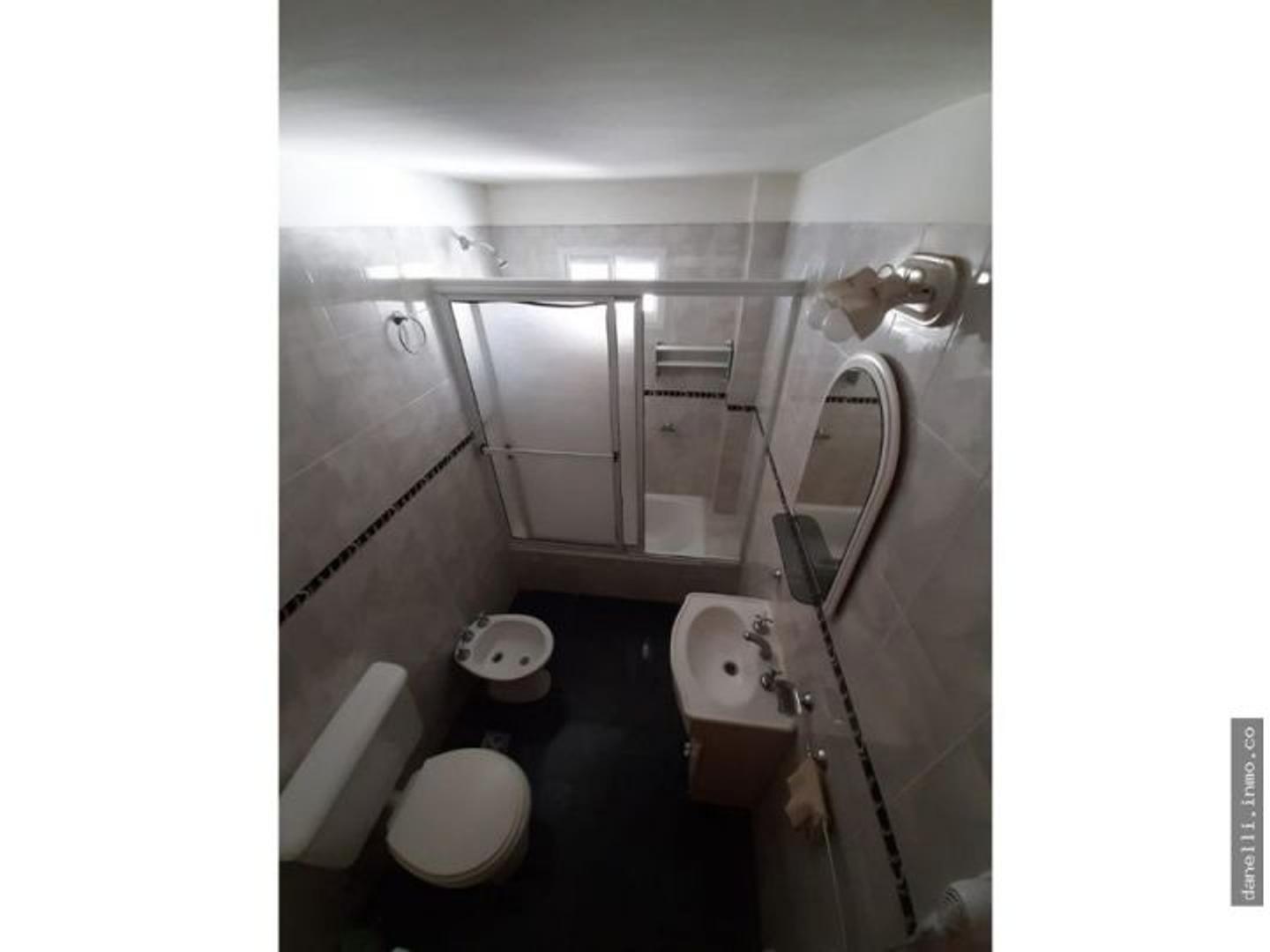 Departamento en Alquiler Temporal con 1 cocheras