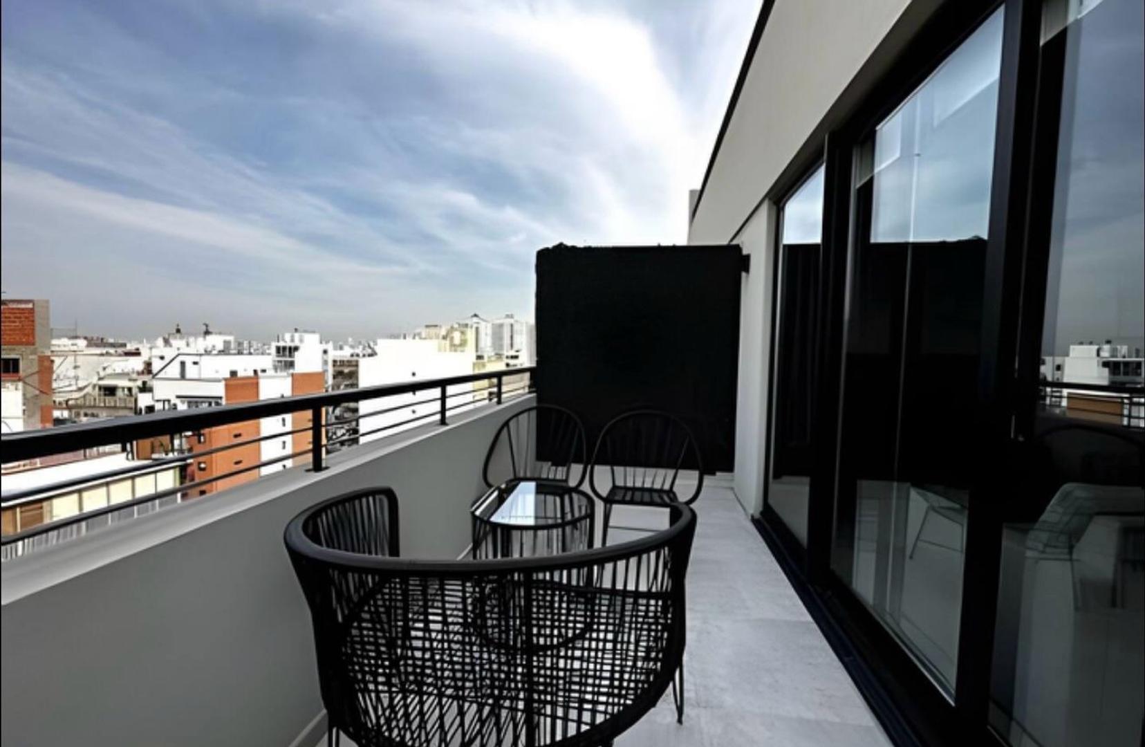 Benjamin Matienzo 2400