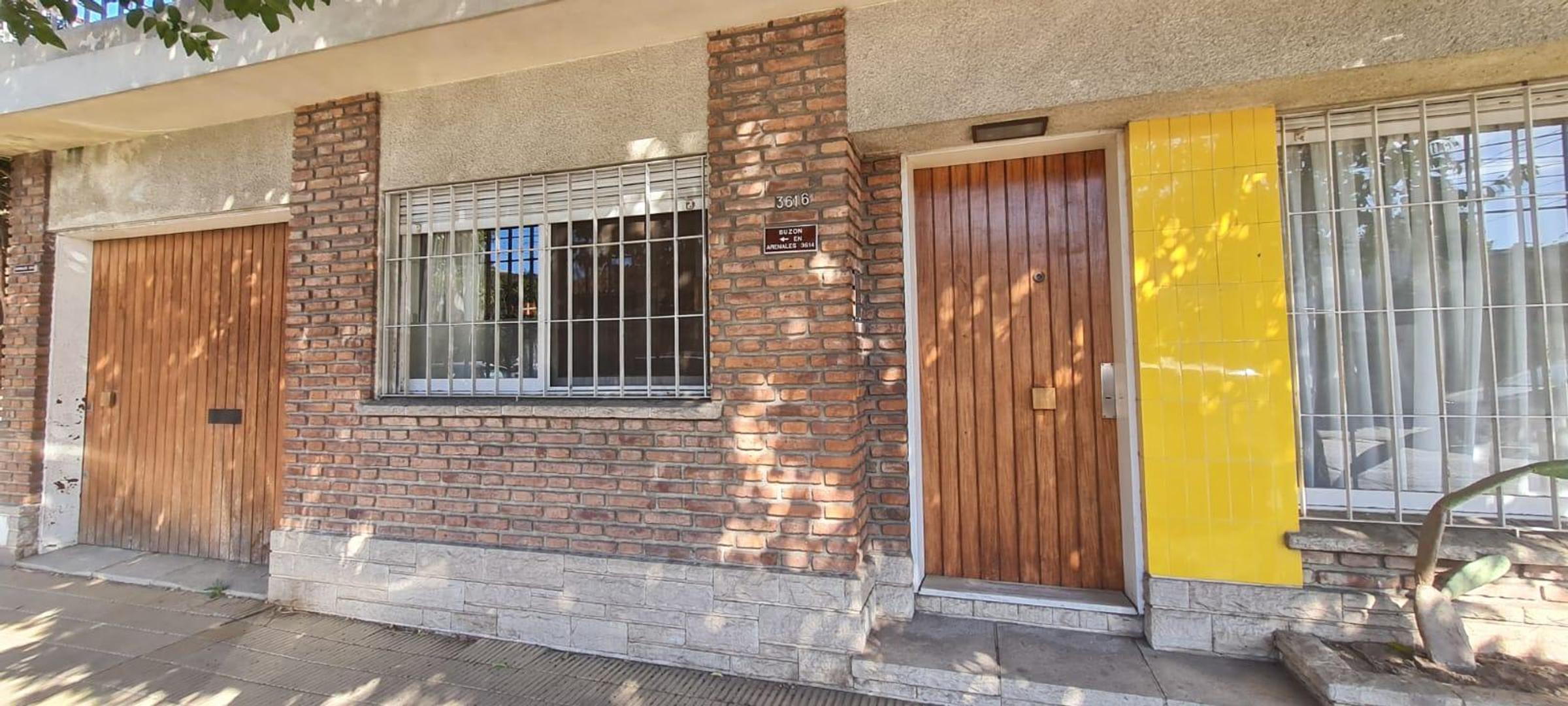 Depto Tipo Casa en Venta de 5 ambientes