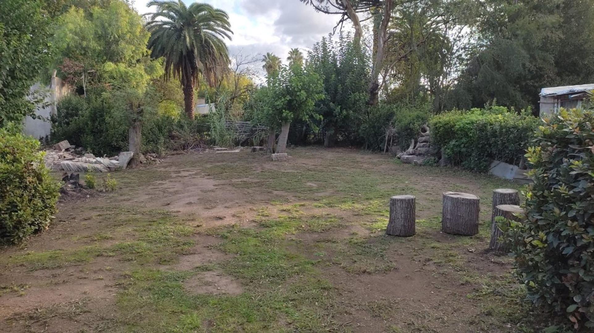 Casa doble lote c jardin zona Laguna San Vicente