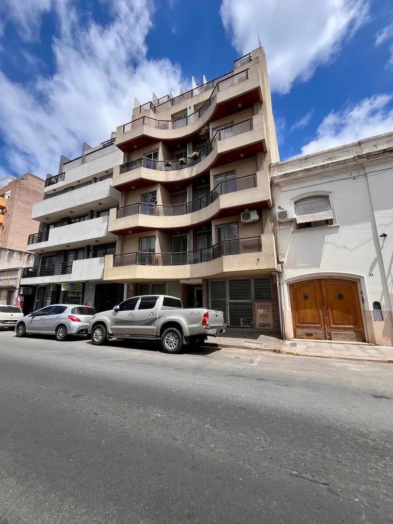 Departamento en Venta en Alberdi, USD 67.000