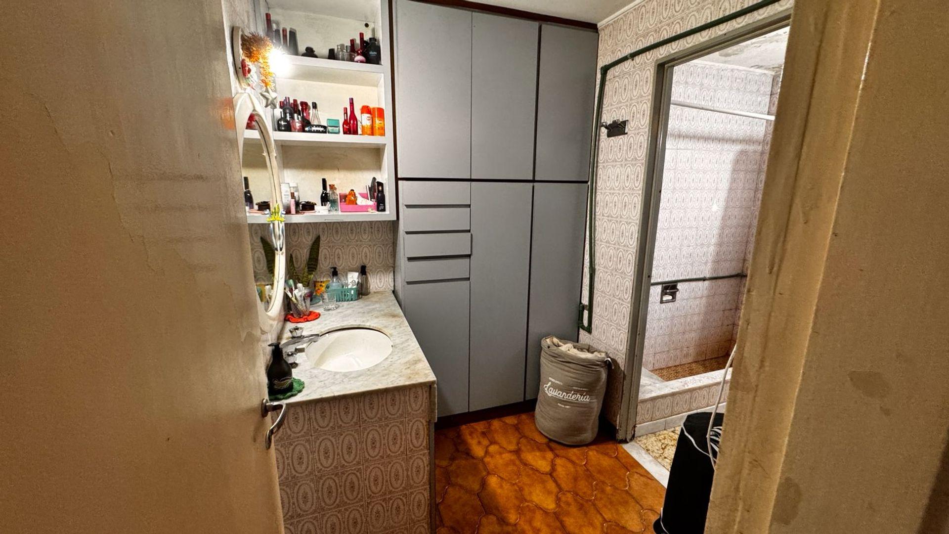 VENTA CASA Y LOCAL VILLA MAIPU GIMNASIO COCHERA