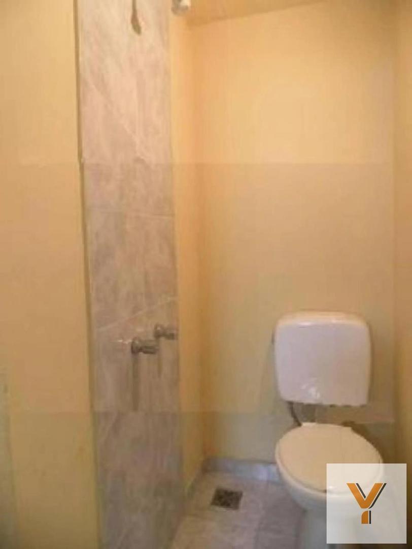 Depto Tipo Casa en Venta 90 años