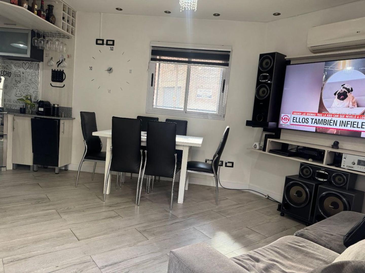 Departamento en Venta con 1 cocheras