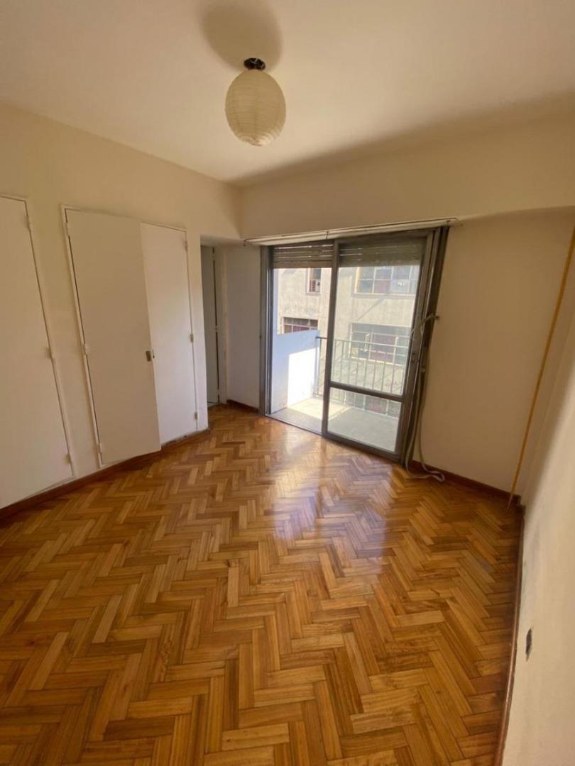 Departamento en Alquiler en Balvanera, $ 600.000