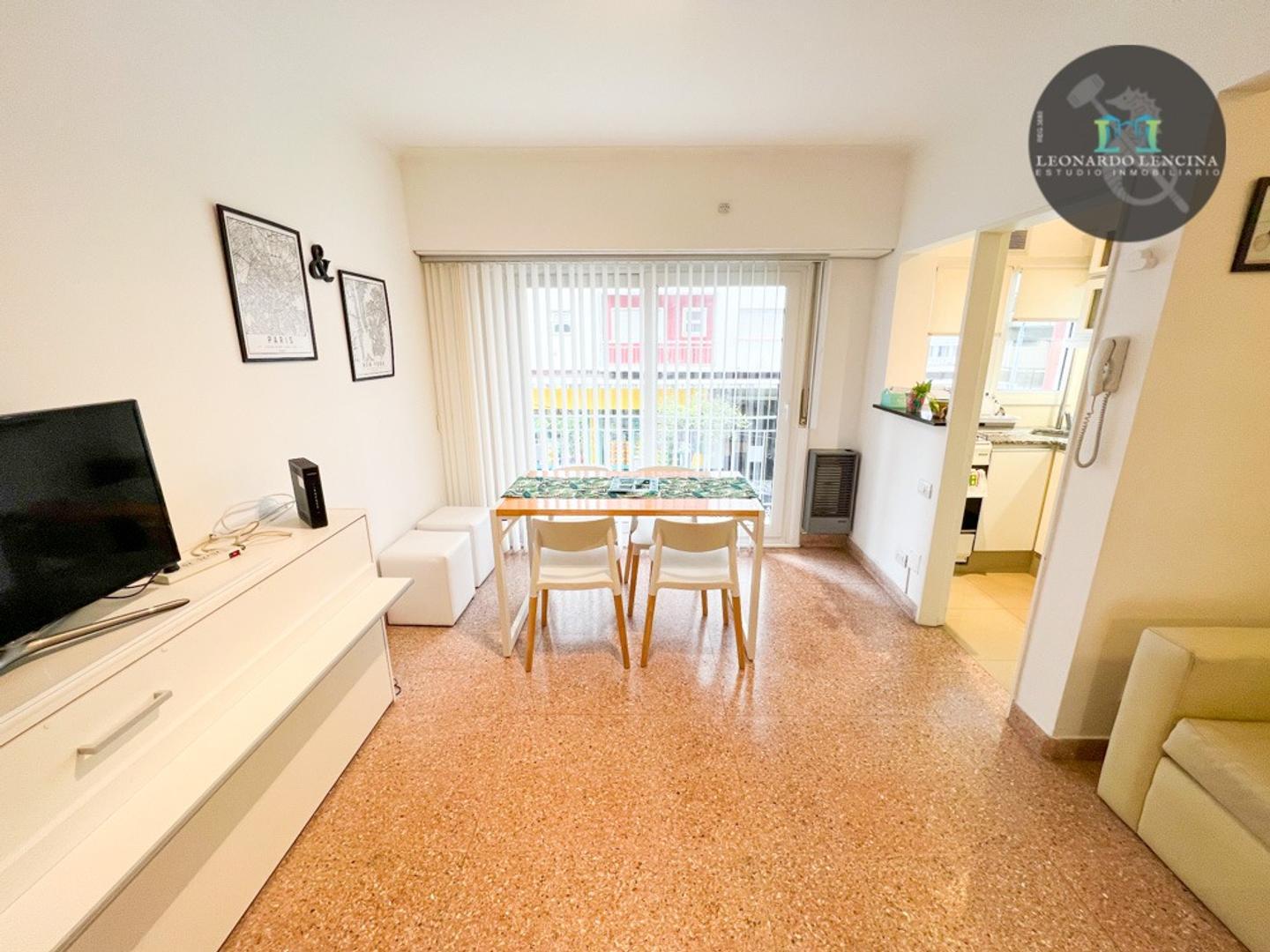 Cordoba 2186 , Piso 1