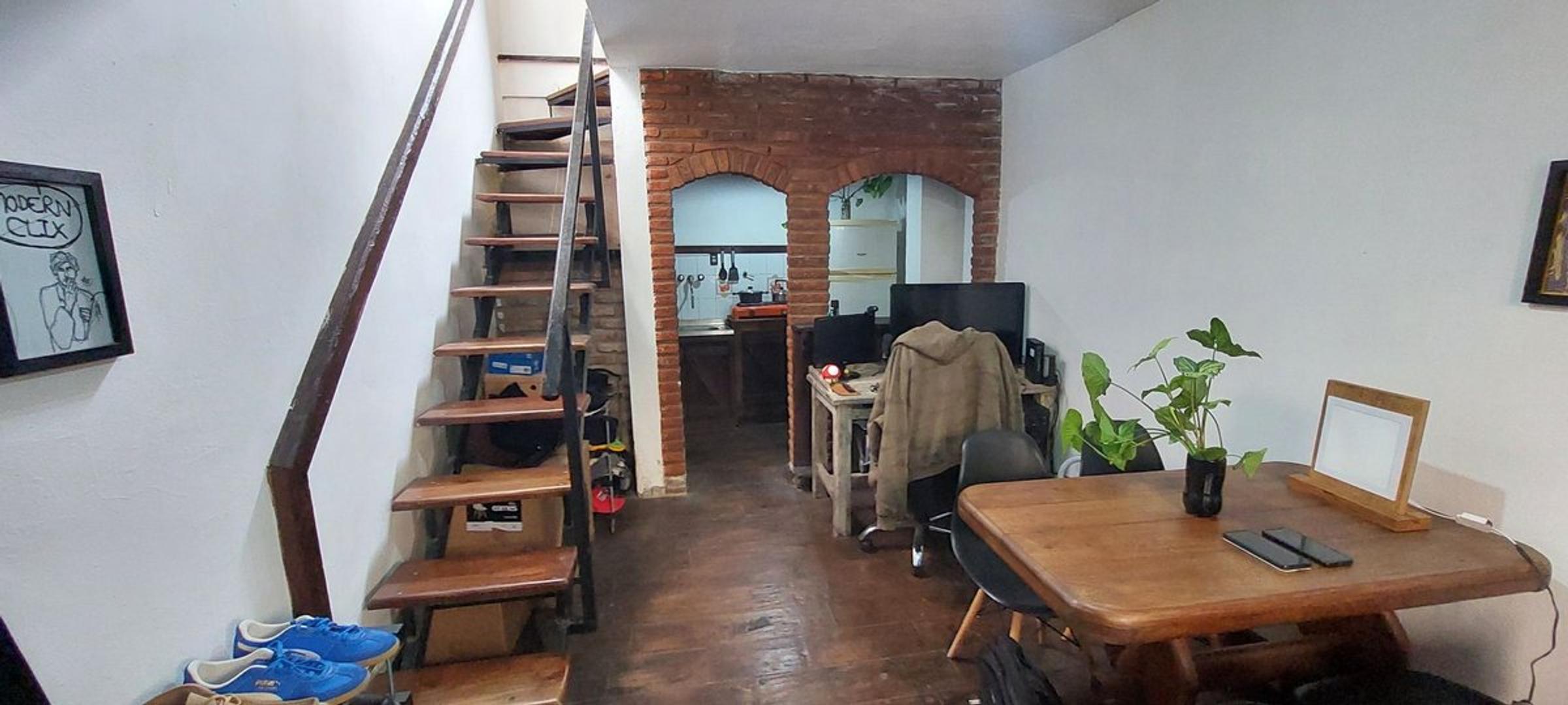Depto Tipo Casa en Venta de 1 dormitorio