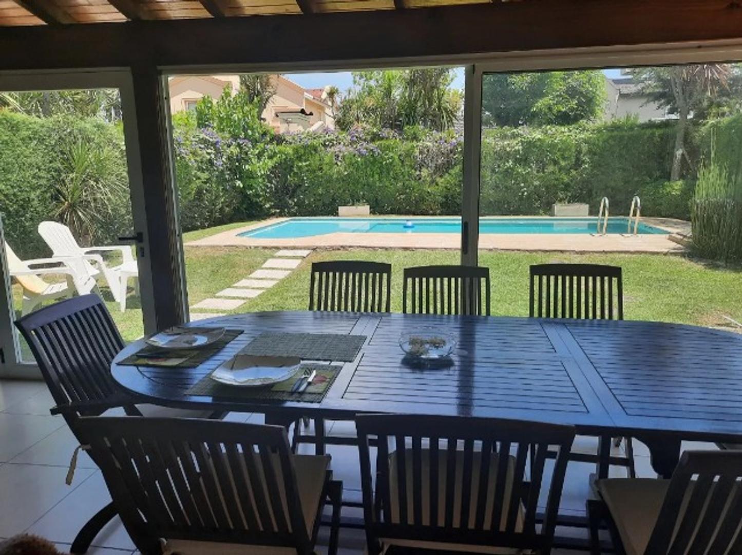 CASA VENTA "BANCO PROVINCIA" MORENO