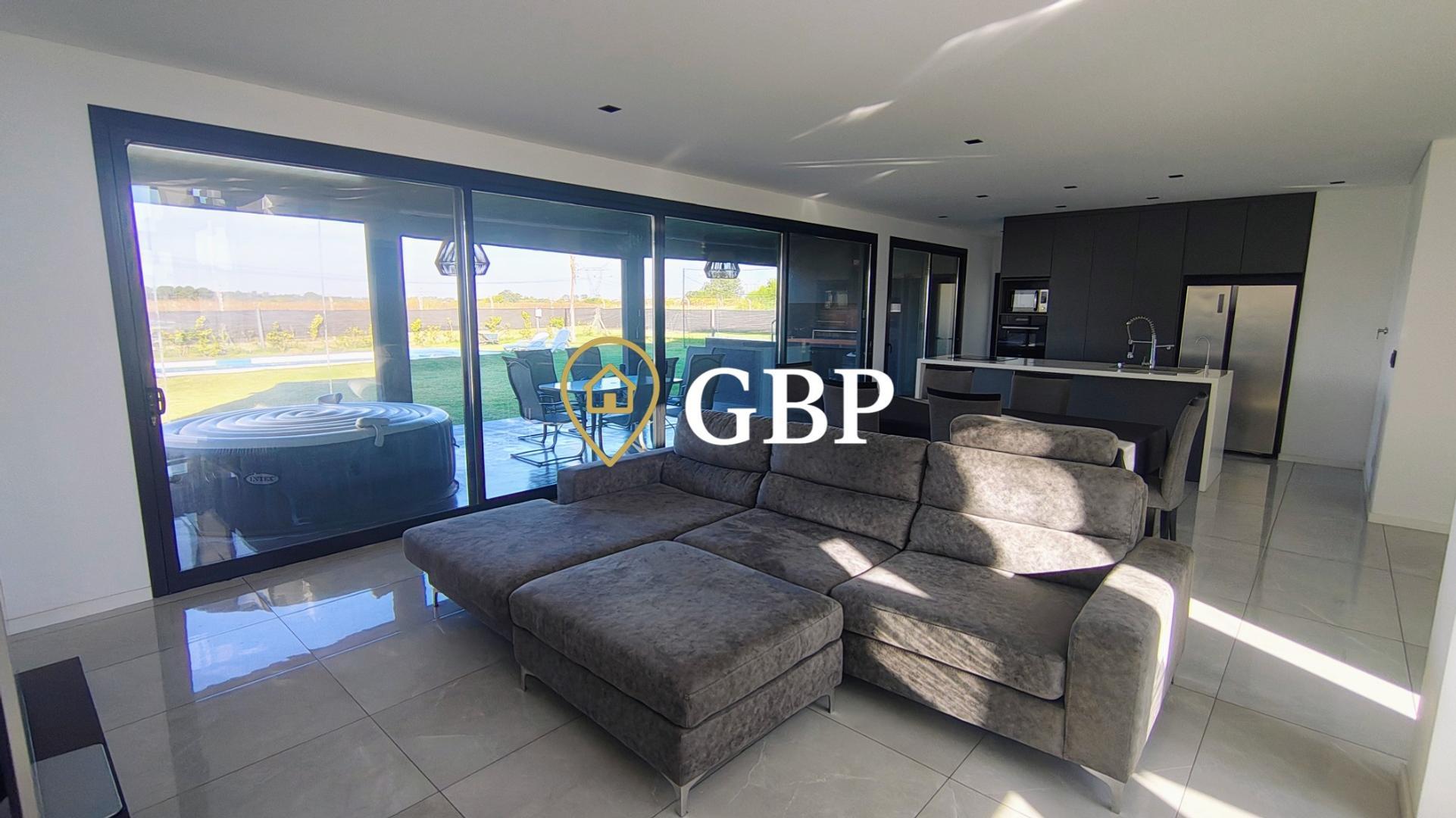 Casa en Venta en La Alameda, USD 320.000