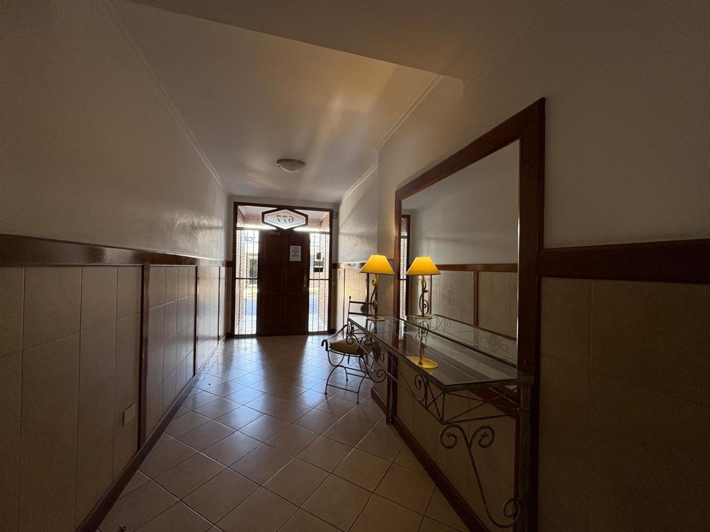 Departamento en Alquiler en Zarate, $ 690.000