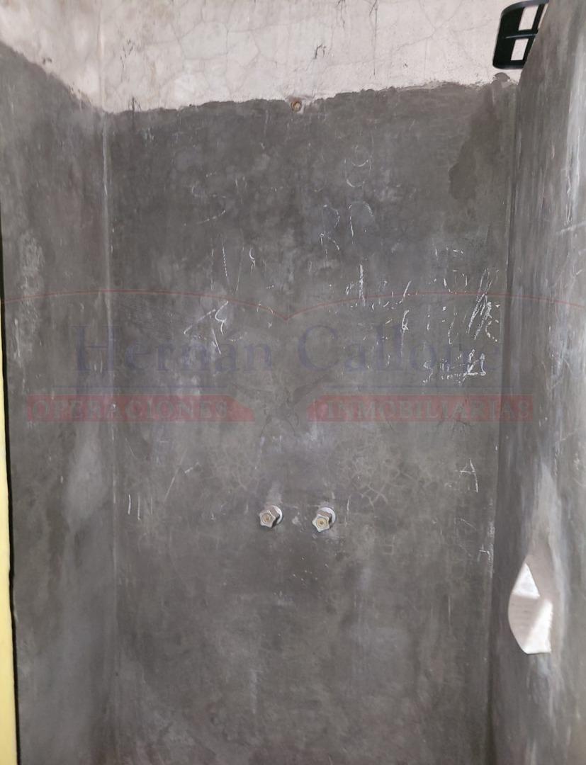 EXCELENTE GALPÓN DE 370 M² EN ALQUILER EN RAMOS MEJÍA