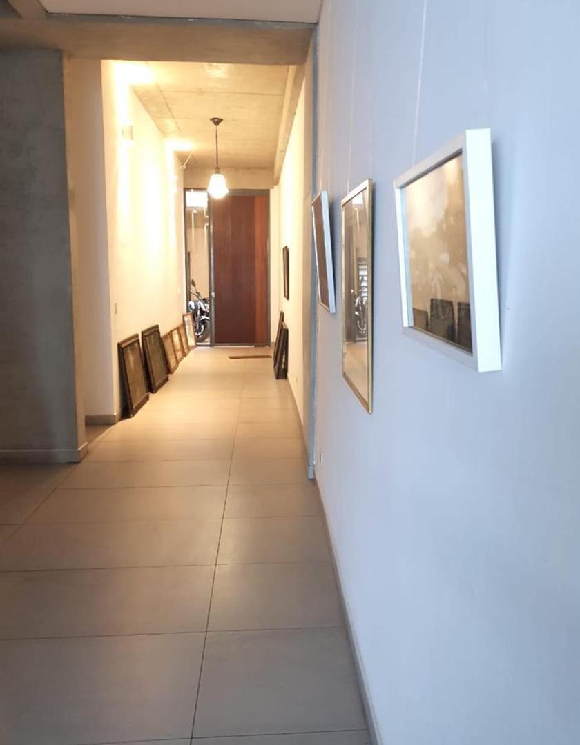 Casa en Venta con 7 cocheras