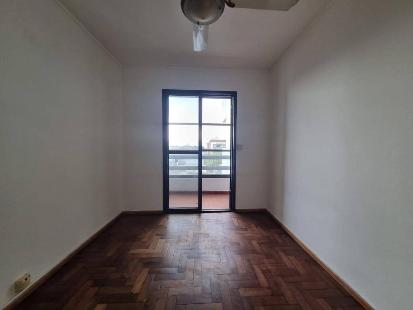 Departamento en Alquiler de 3 dormitorios